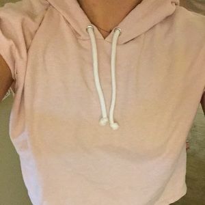 Sleeveless pink hoodie